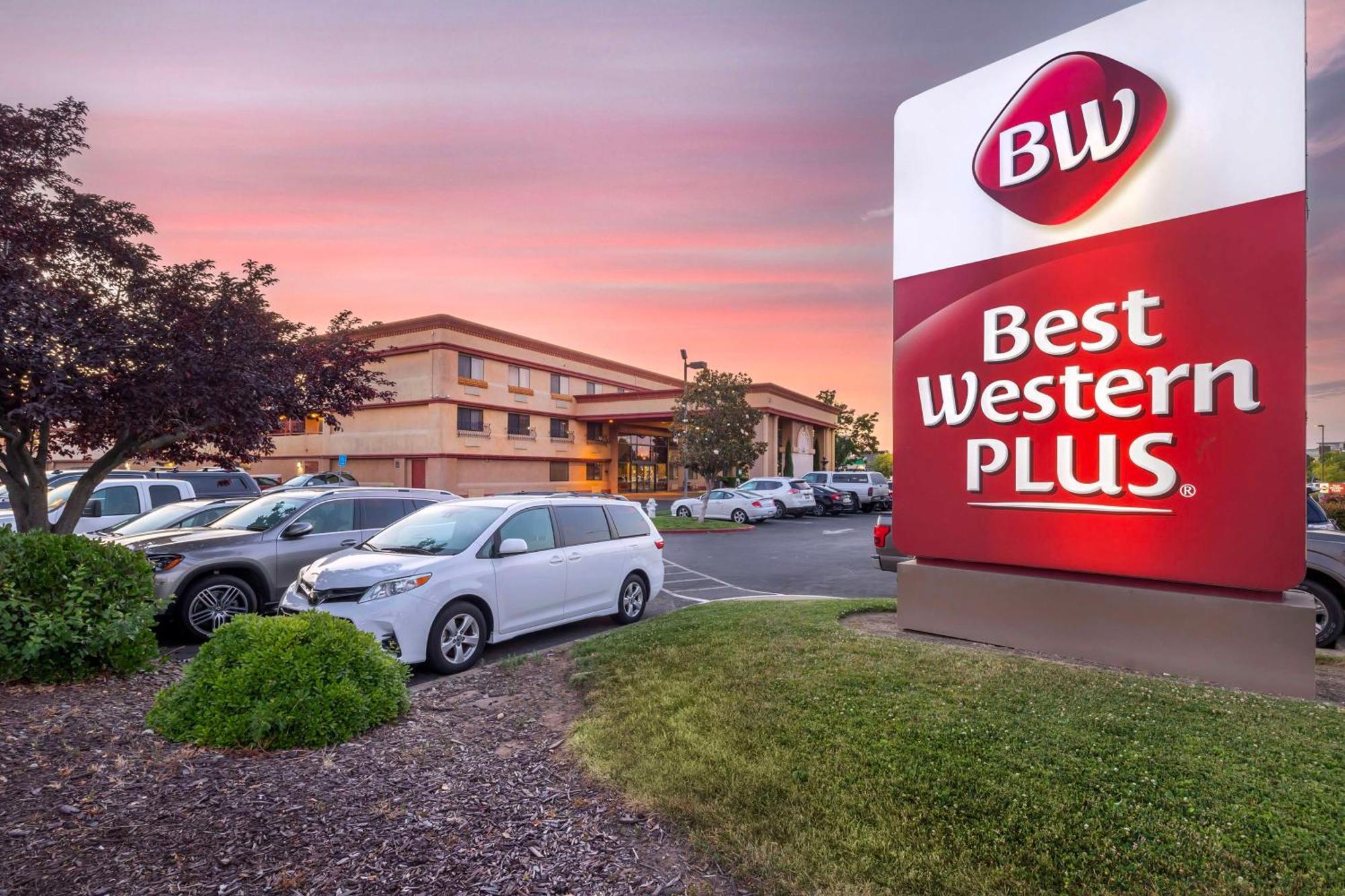 Best Western Plus Orchid Hotel & Suites Roseville Esterno foto